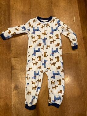 Blue & White Dog Print One-Piece Pajamas - Kids